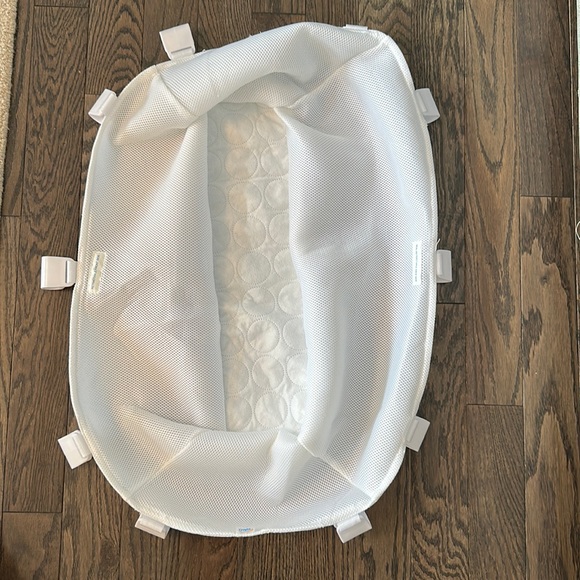 Halo Other New Halo Swivel Sleeper Newborn Insert Poshmark